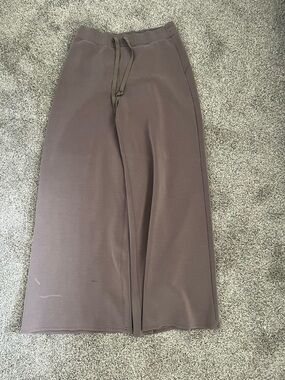 SPANX Wide Leg Pull-On Pants in Taupe
